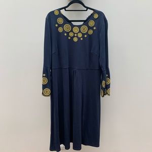 Biden Blue and yellow embroidered dress / sz 18L